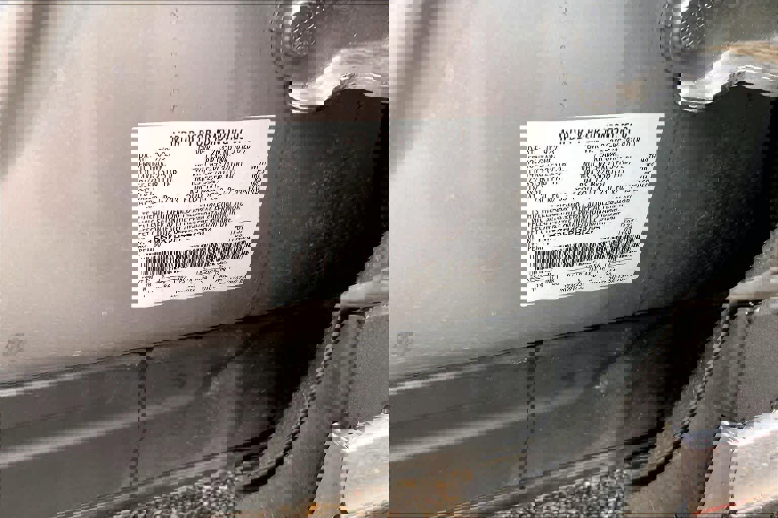 Used 2023 Ford Explorer XLT image 34