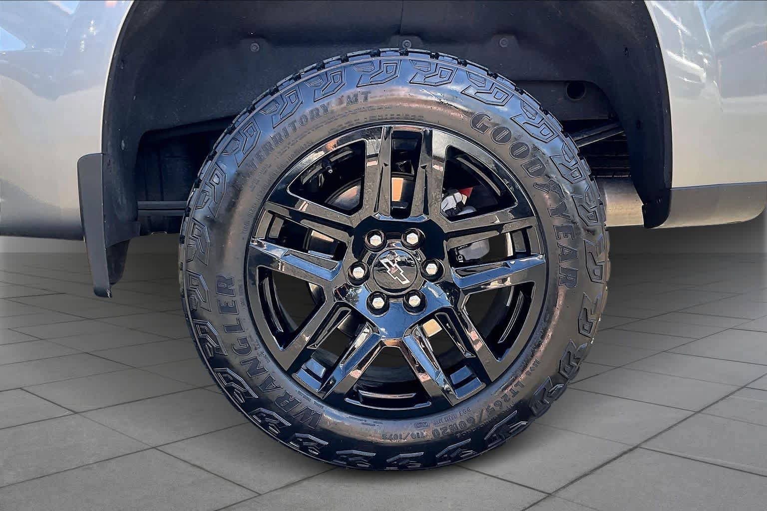 Certified 2023 Chevrolet Silverado 1500 LT Trail Boss w/ LT Trail Boss Premium Package AWD/4WD image 10