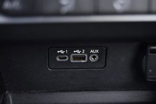 Used 2024 Nissan Altima 2.5 SV image 16