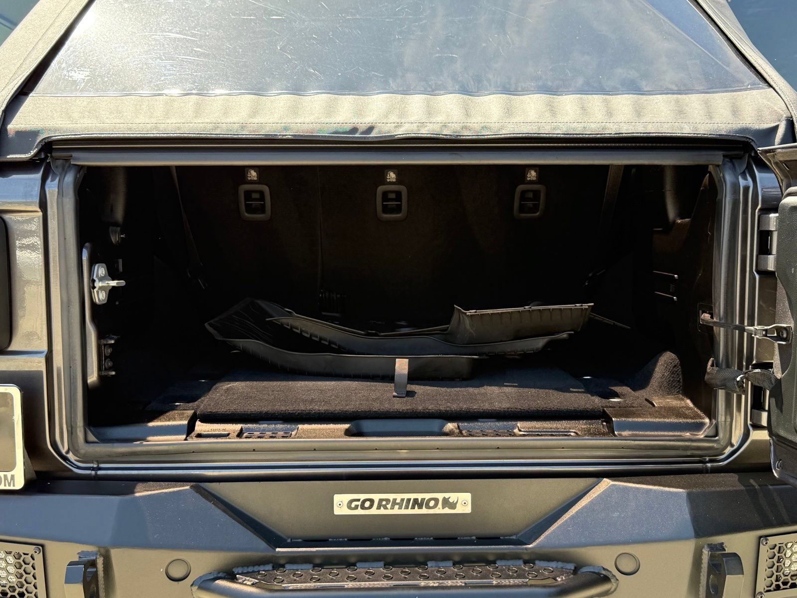 Used 2018 Jeep Wrangler Unlimited Rubicon AWD/4WD image 17