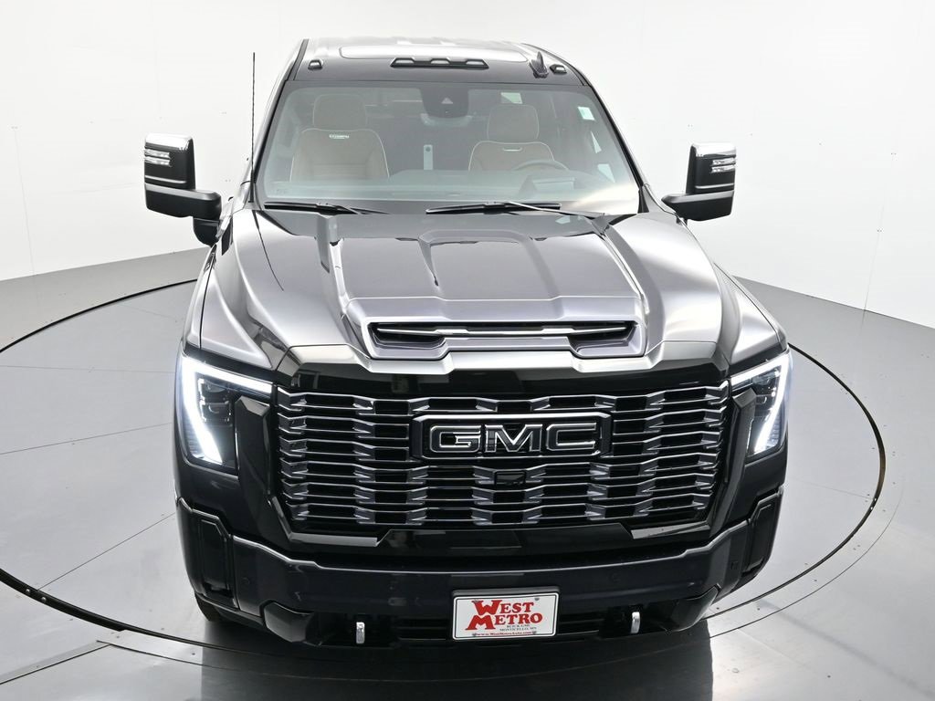 New 2026 GMC Sierra 3500 Denali Ultimate image 4