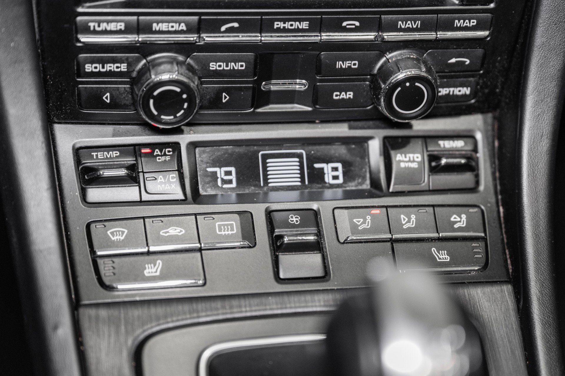 Used 2016 Porsche 911 Carrera GTS image 34