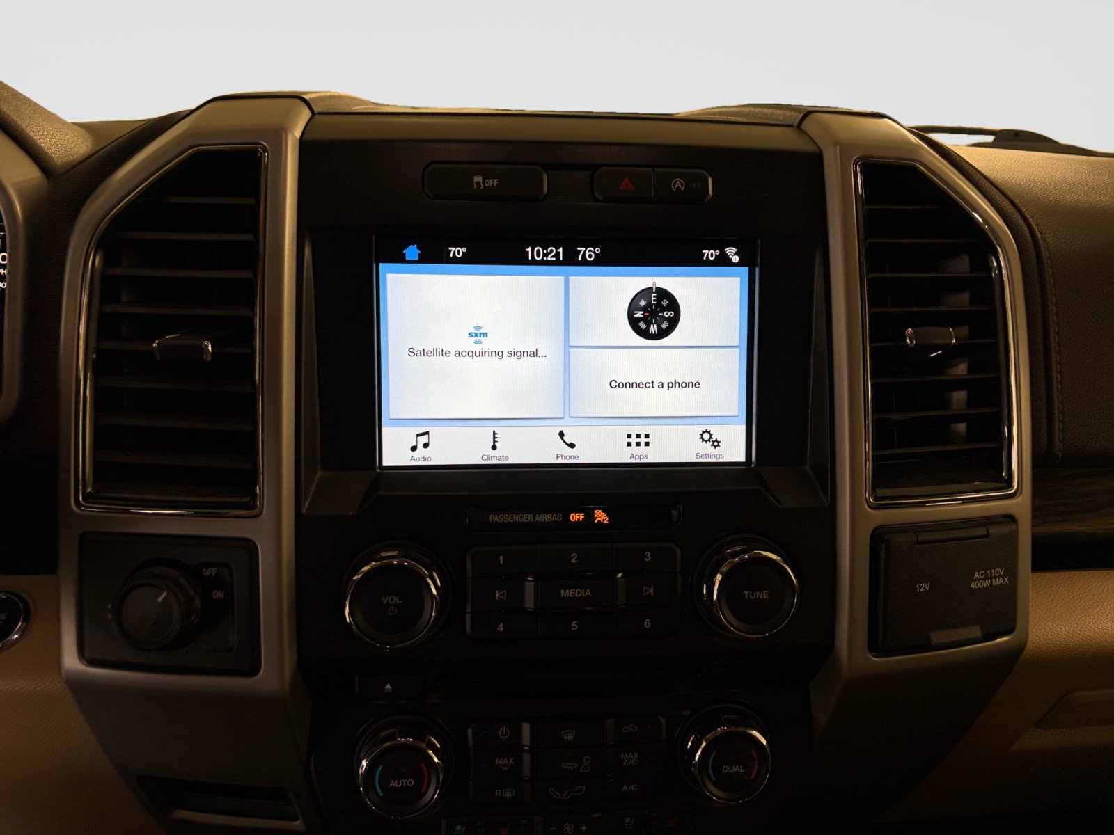 Used 2018 Ford F150 Lariat RWD image 15
