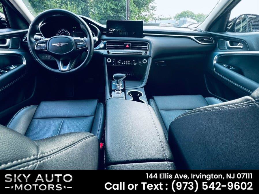 Used 2025 Genesis G70 2.5T AWD/4WD image 6