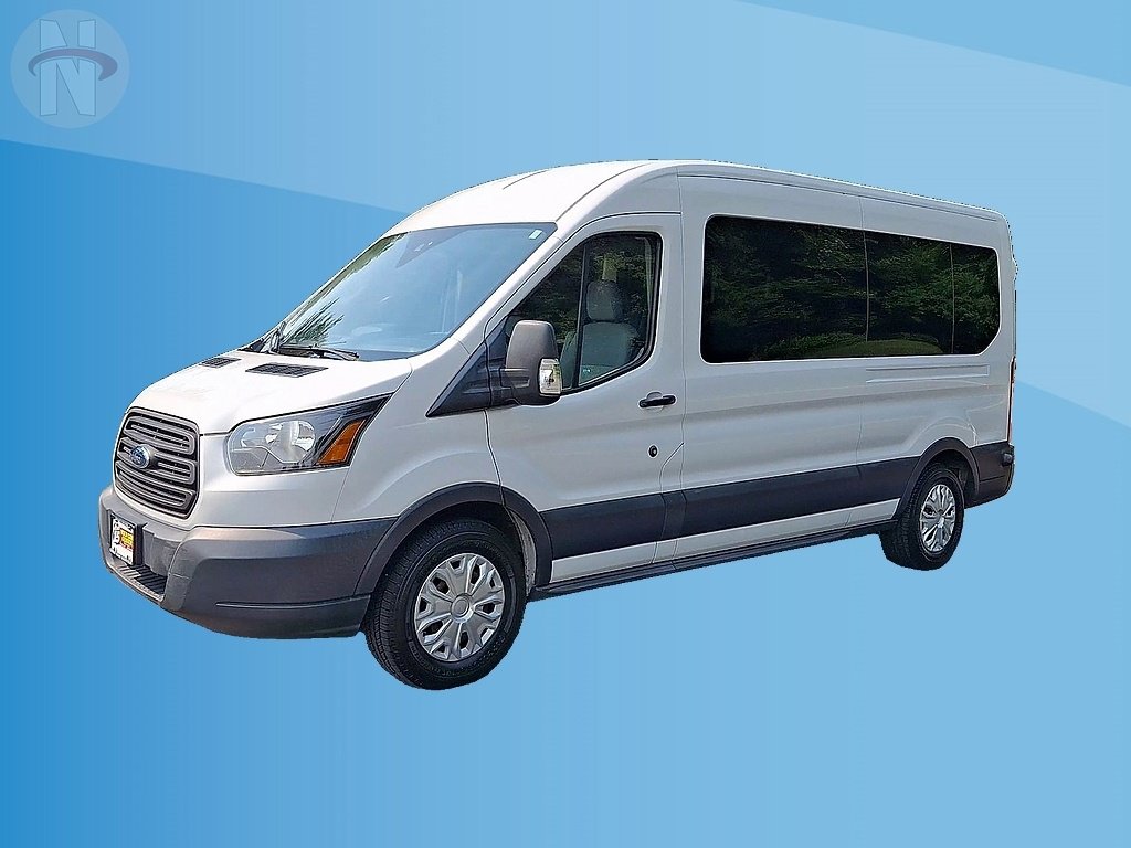 Used 2017 Ford Transit 350 XL RWD image 4
