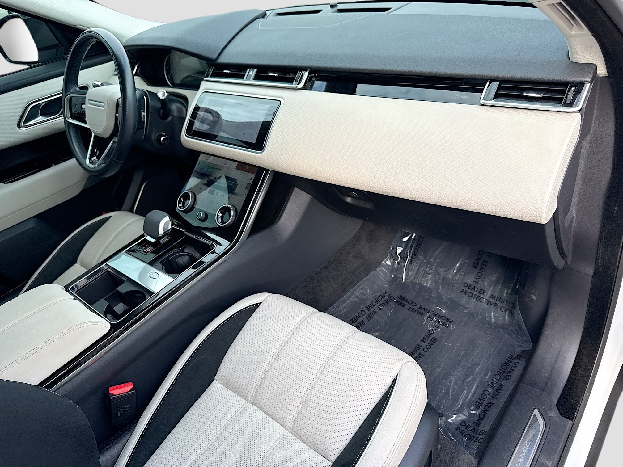 Used 2023 Land Rover Range Rover Velar R-Dynamic S AWD/4WD image 13