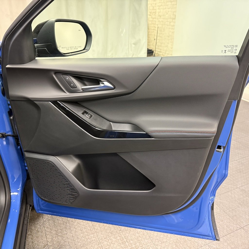 New 2026 Chevrolet Equinox RS w/ LPO, Floor Liner Package image 16