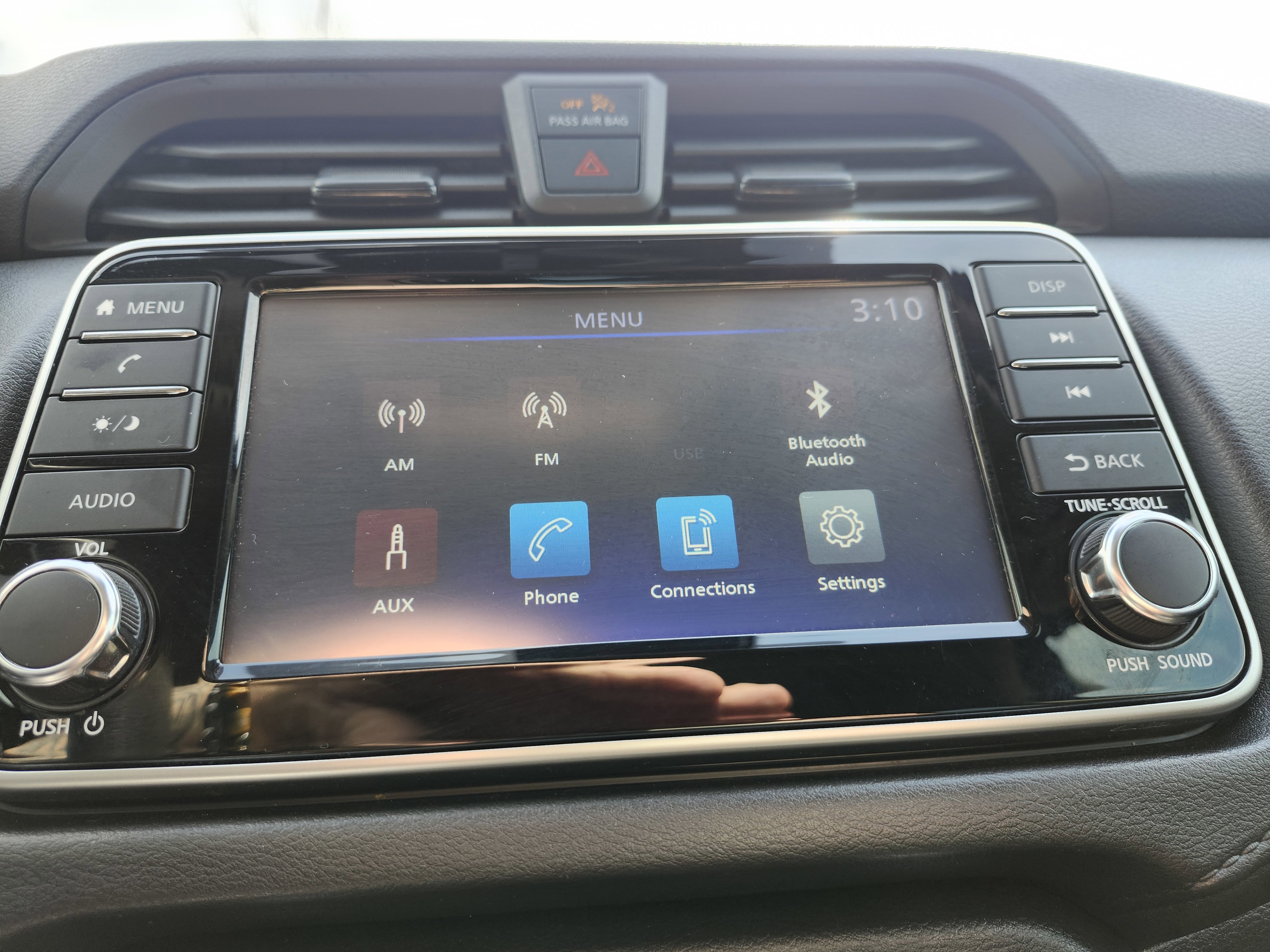 Used 2023 Nissan Versa S w/ Trunk Package image 6