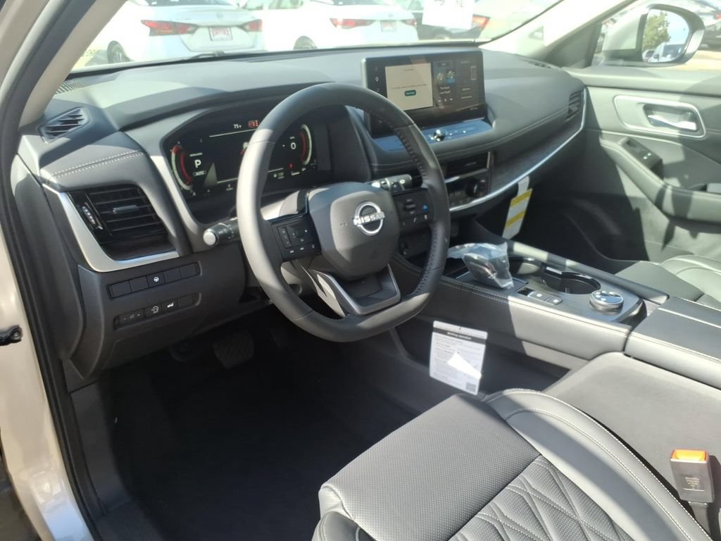 New 2026 Nissan Rogue Platinum AWD/4WD image 8