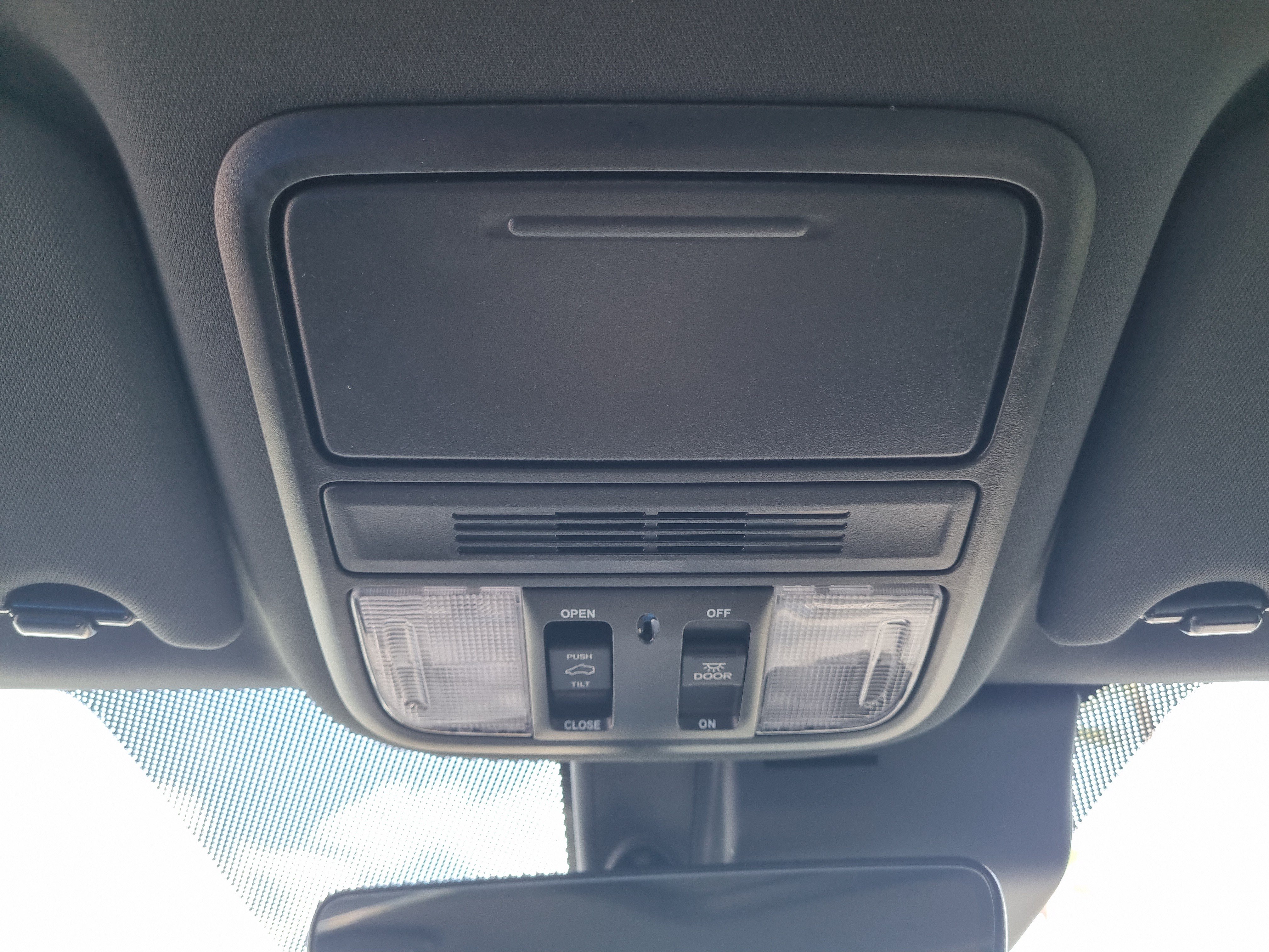 Used 2022 Honda Passport EX-L image 36