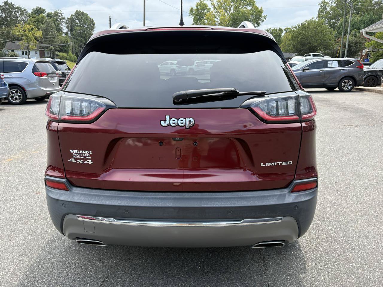 Used 2019 Jeep Cherokee Limited AWD/4WD image 4