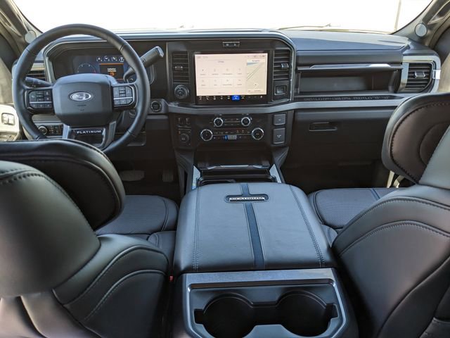 Used 2025 Ford F450 Platinum w/ FX4 Off-Road Package image 15