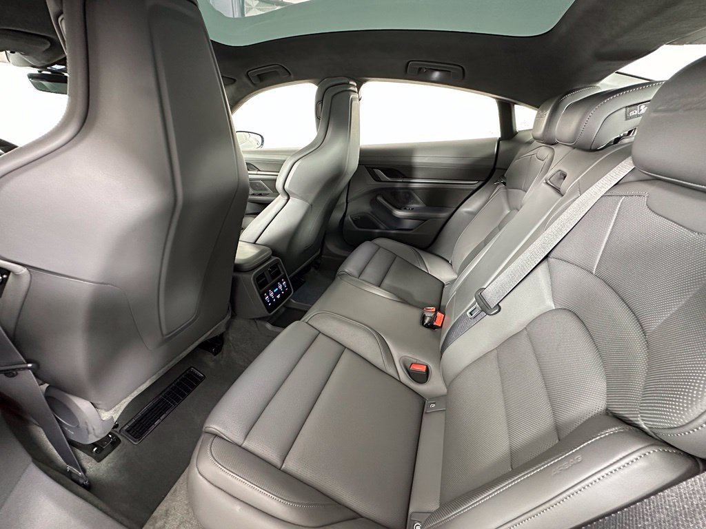 Certified 2022 Porsche Taycan Turbo S AWD/4WD image 39