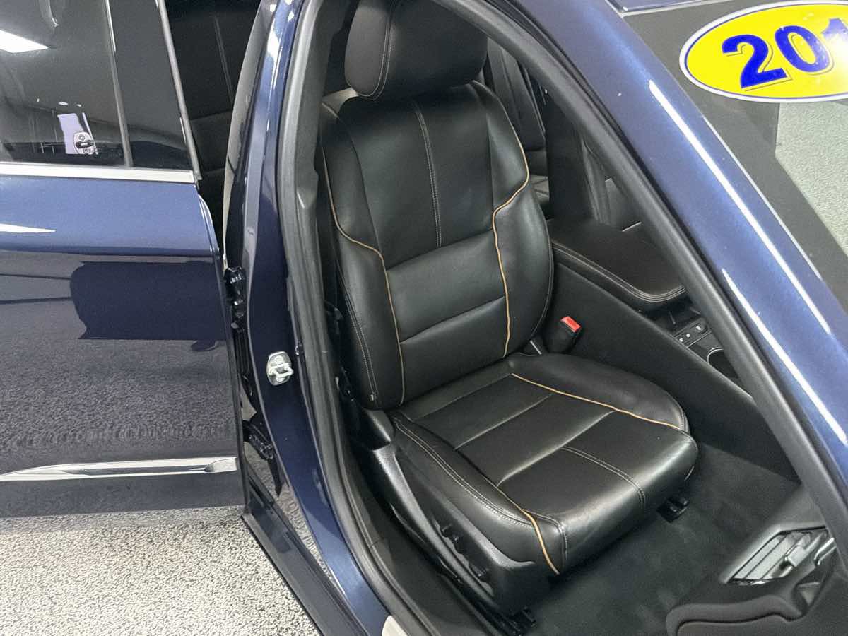 Used 2019 Chevrolet Impala Premier FWD image 29