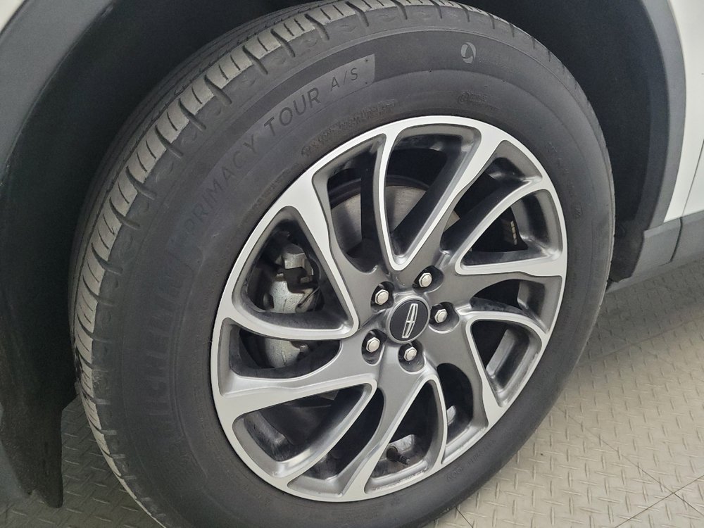 Used 2022 Lincoln Corsair AWD w/ Equipment Group 101A image 31