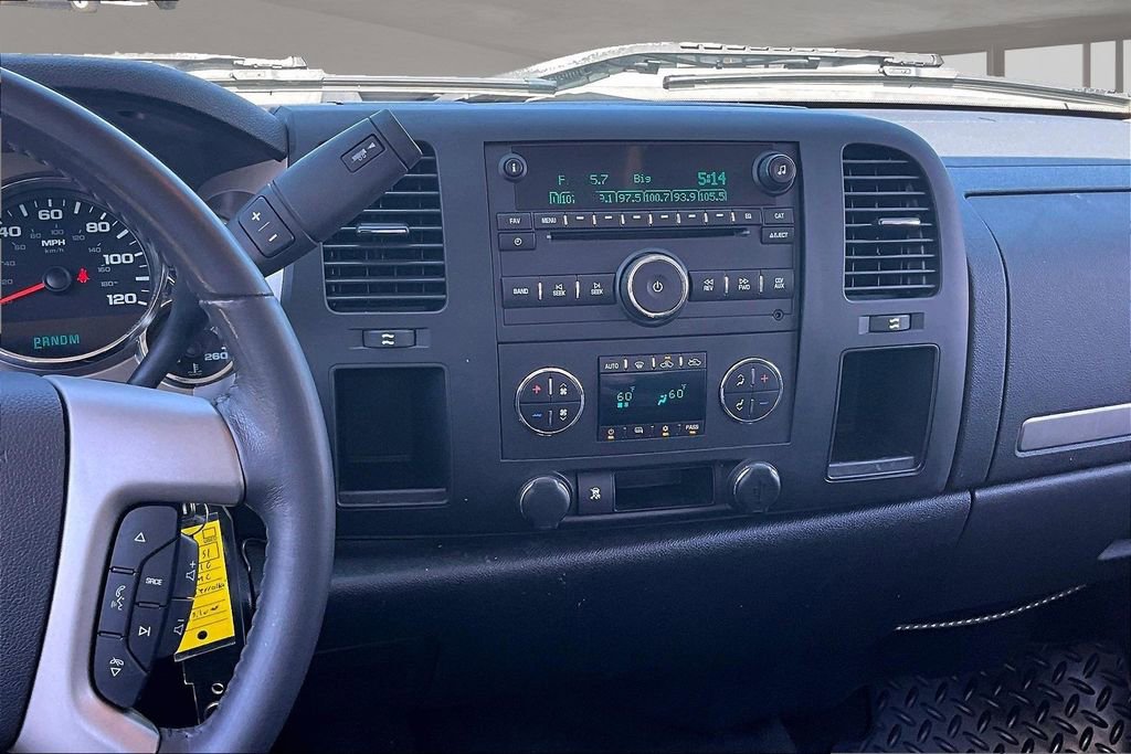 Used 2010 GMC Sierra 1500 SLE w/ Power Pack Plus RWD image 10