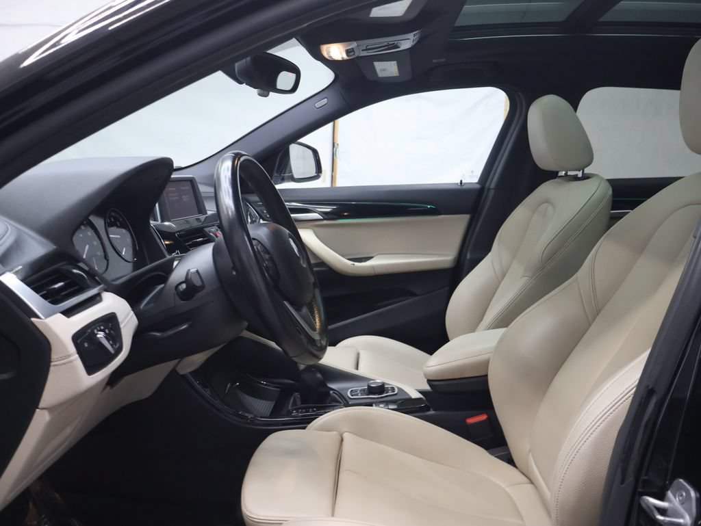 Used 2018 BMW X2 sDrive28i w/ Convenience Package FWD image 16