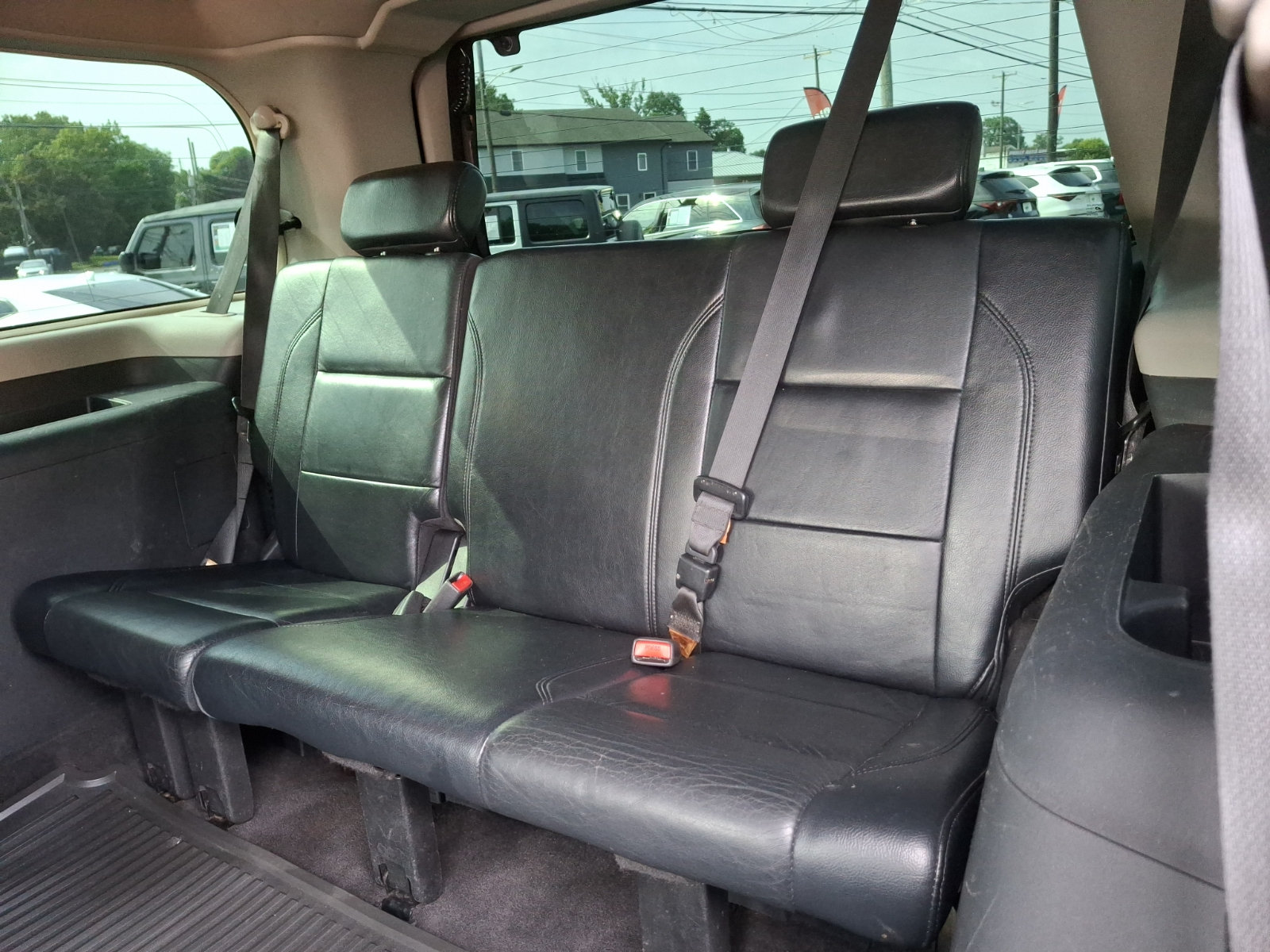 Used 2008 INFINITI QX56 4WD image 10