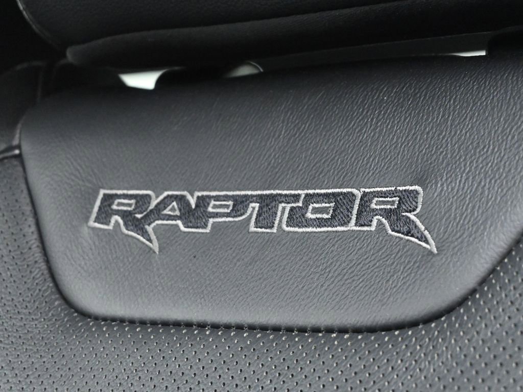 Used 2020 Ford F150 Raptor w/ Equipment Group 802A Luxury AWD/4WD image 18