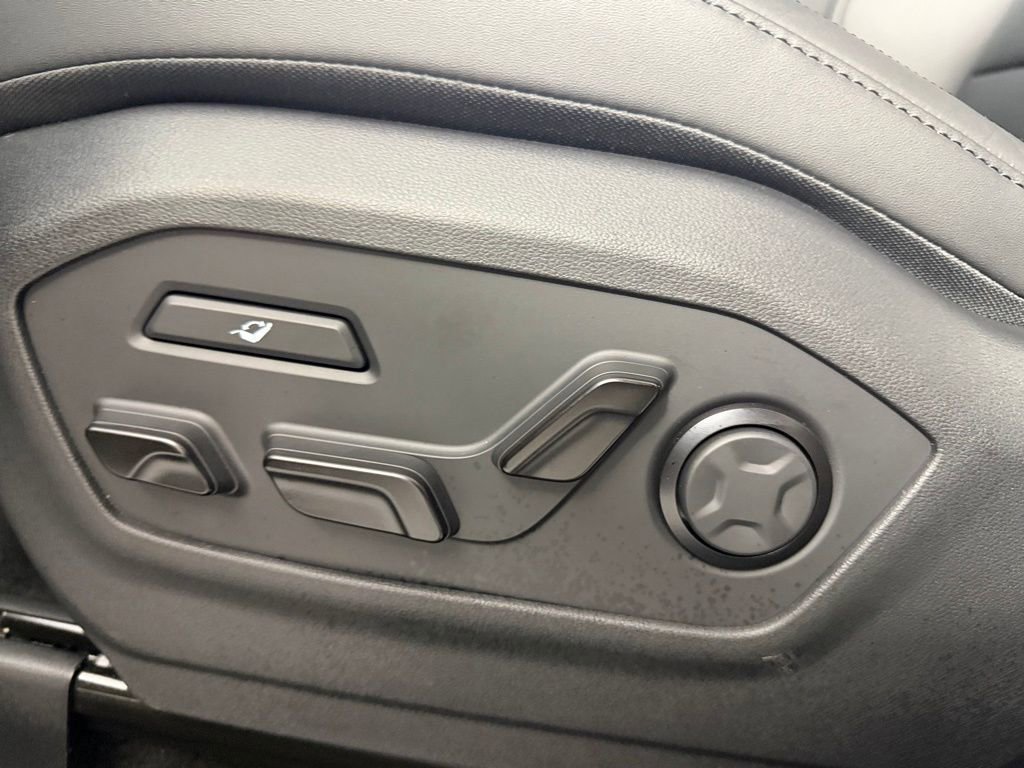 Used 2026 Hyundai Santa Fe Calligraphy image 24