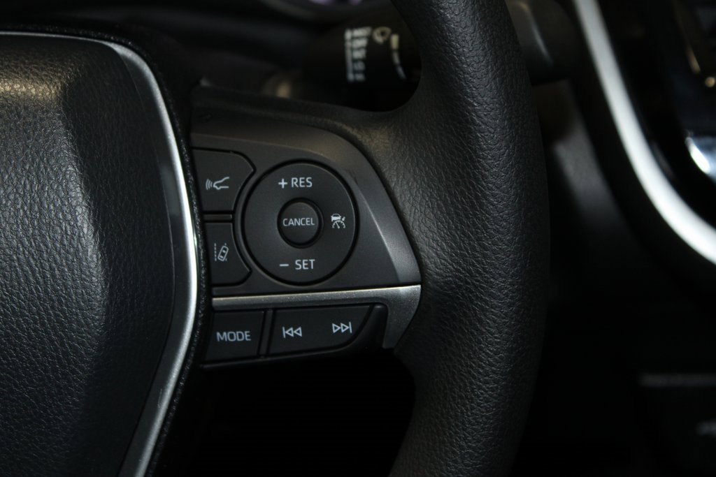 Used 2023 Toyota Camry LE image 21