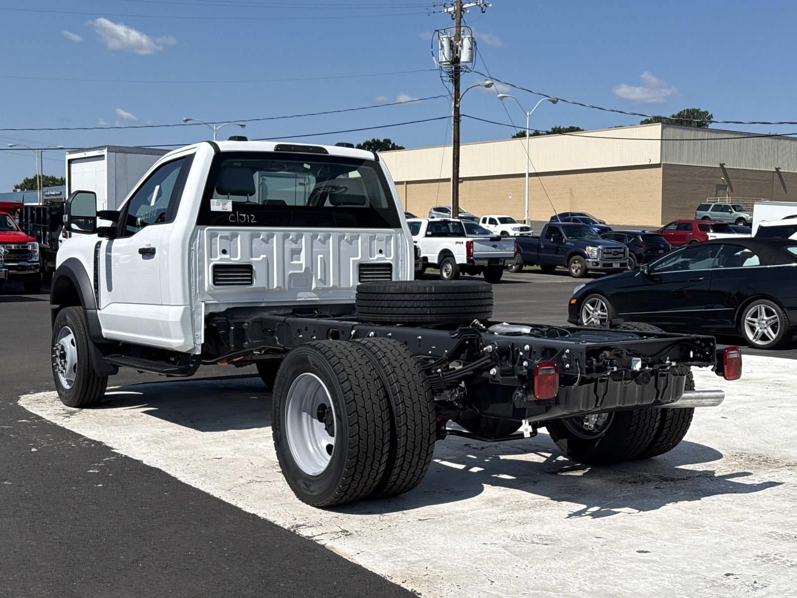 New 2026 Ford F600 4x4 Regular Cab Super Duty w/ XL Chrome Package image 5