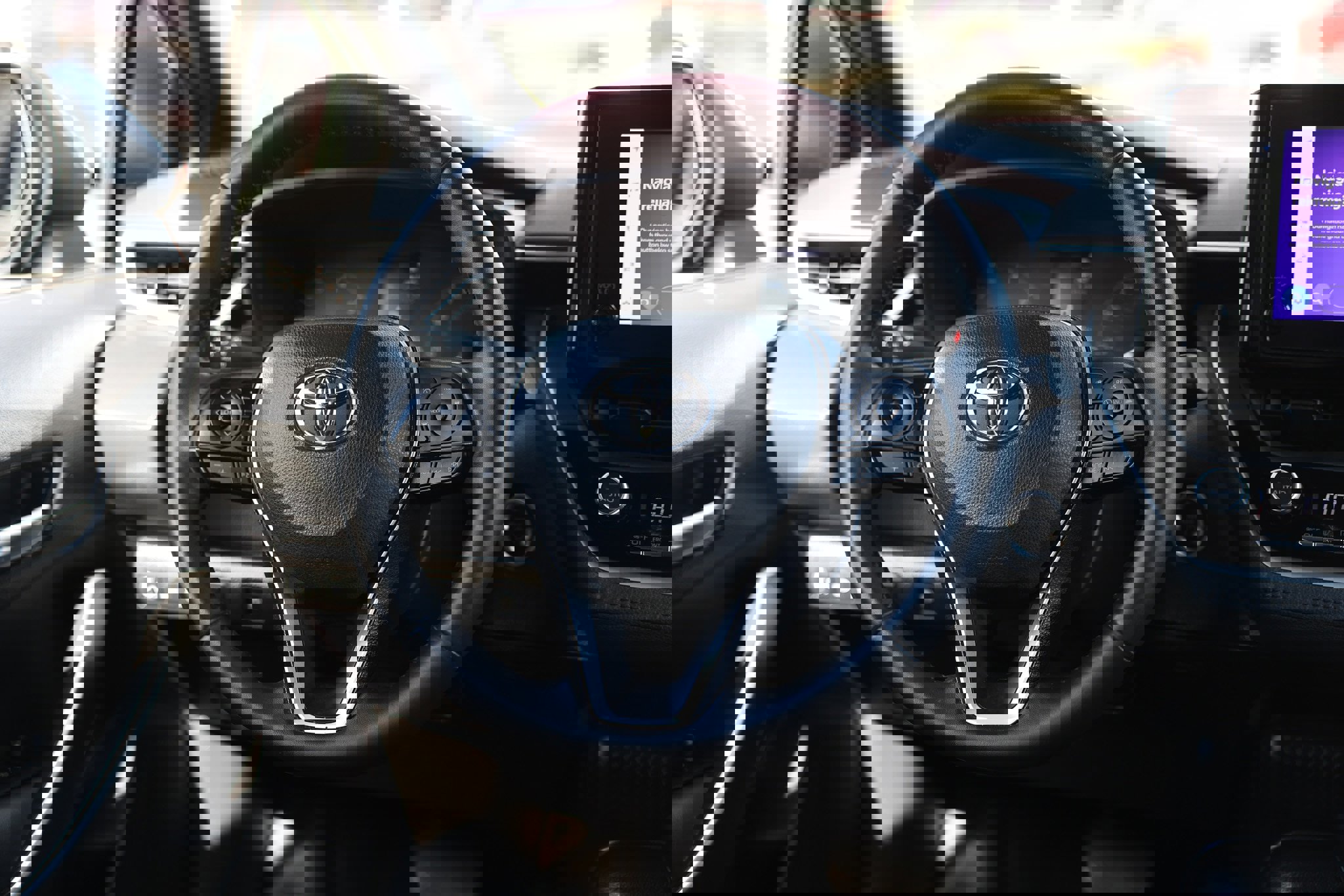 Used 2023 Toyota Corolla SE image 30