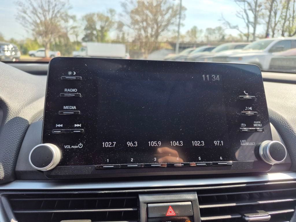 Used 2020 Honda Accord LX image 10