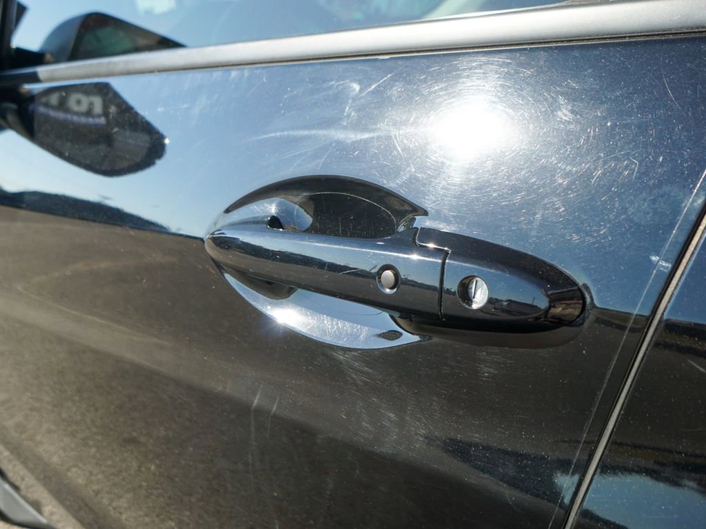 Used 2022 Honda HR-V EX-L image 7