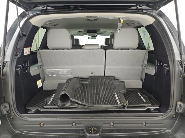 Used 2019 Toyota Sequoia Platinum image 35