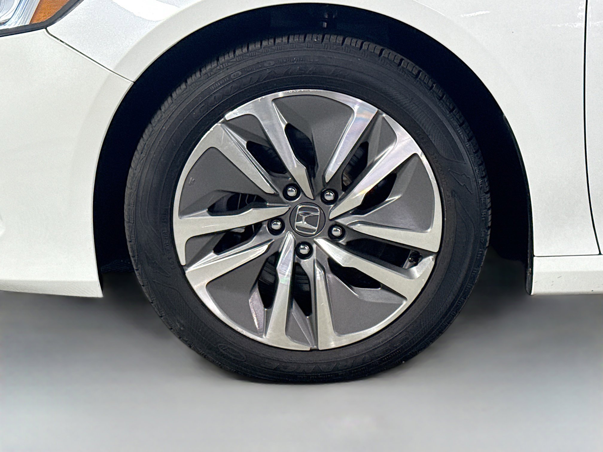 Used 2021 Honda Accord EX image 38