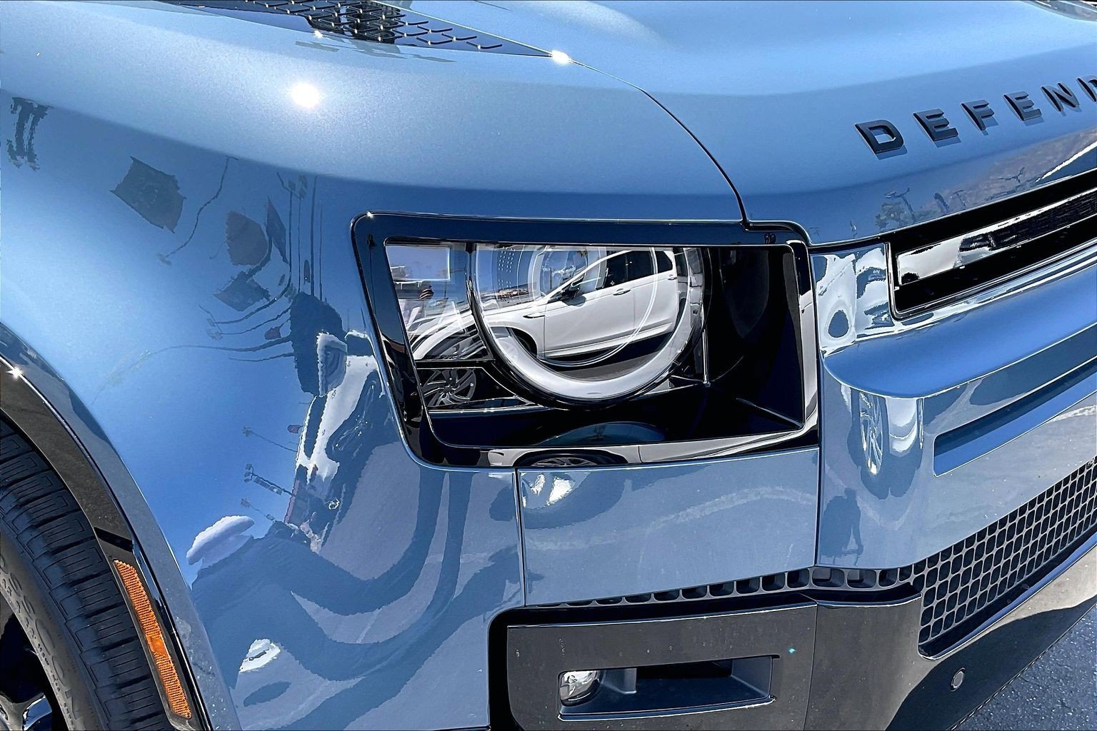 New 2026 Land Rover Defender 110 X-Dynamic SE AWD/4WD image 20