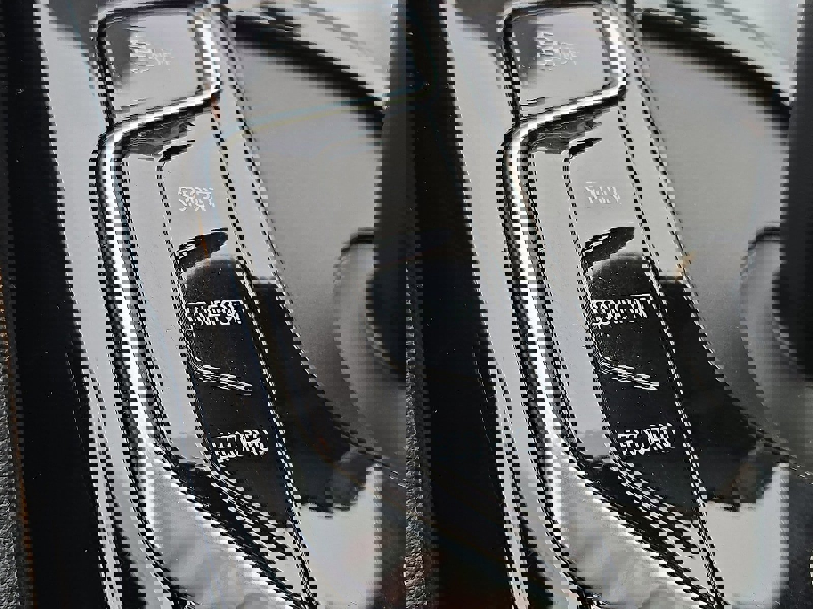 Used 2023 BMW 540i xDrive w/ Convenience Package image 25