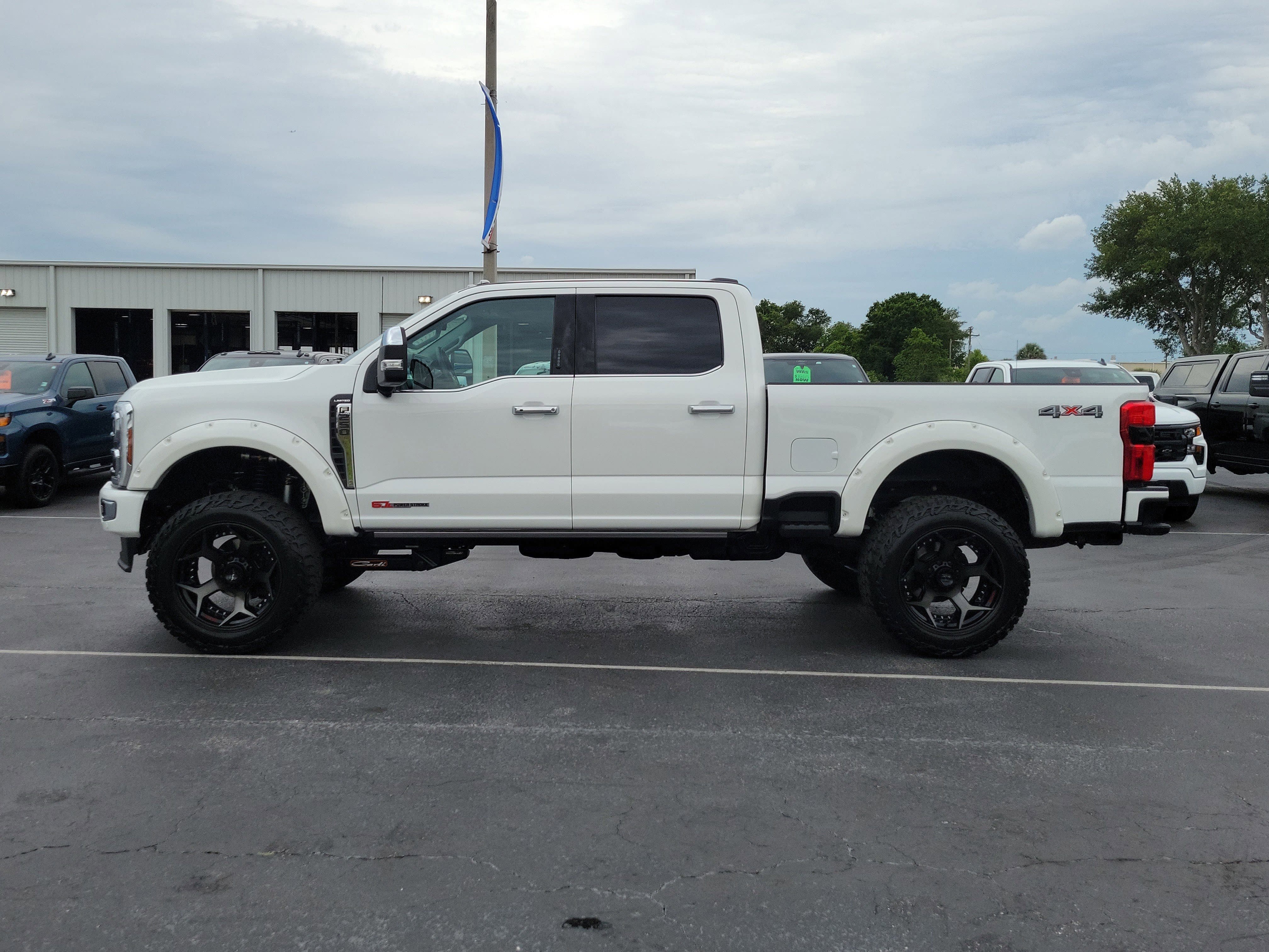 Used 2024 Ford F250 Limited AWD/4WD image 6