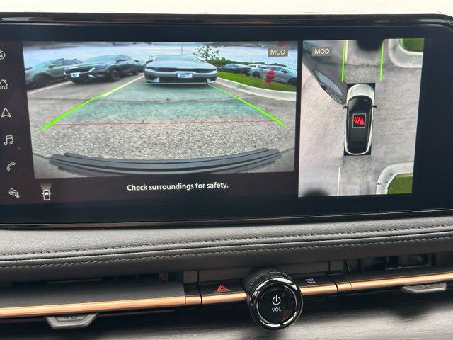 Used 2023 Nissan Ariya AWD image 27