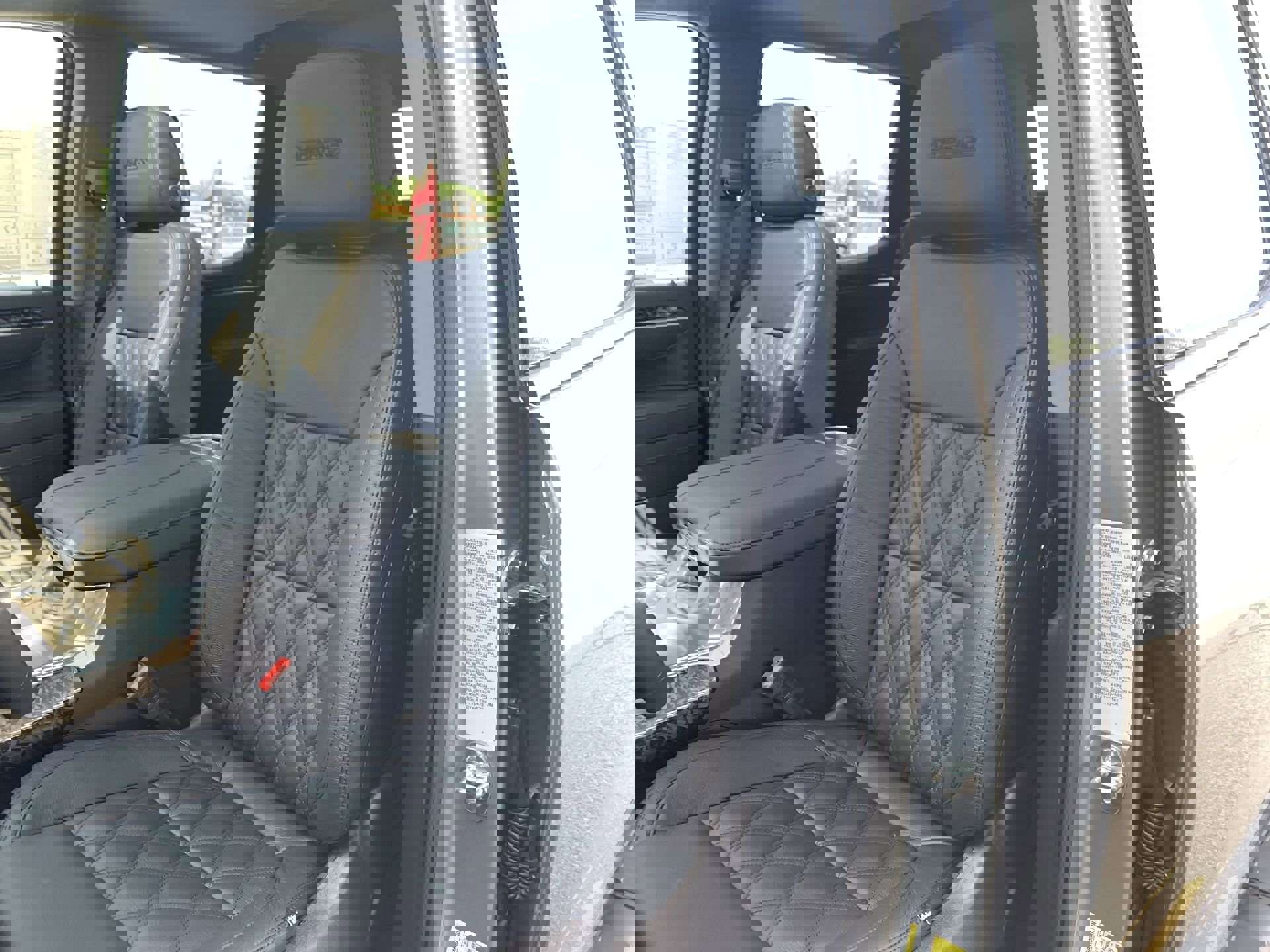 New 2025 GMC Sierra 1500 Elevation w/ Elevation Premium Package AWD/4WD image 37