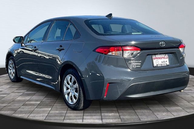 Used 2023 Toyota Corolla LE image 4