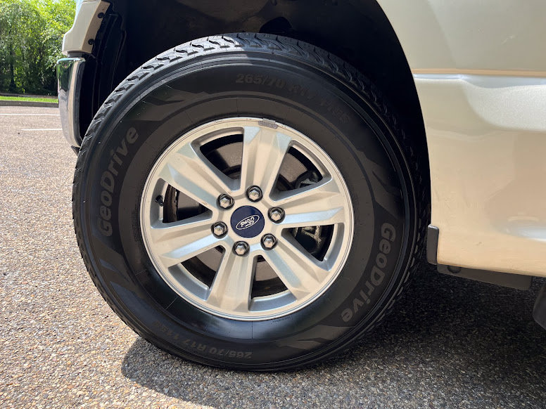 Used 2018 Ford F150 XLT w/ Equipment Group 301A Mid AWD/4WD image 50