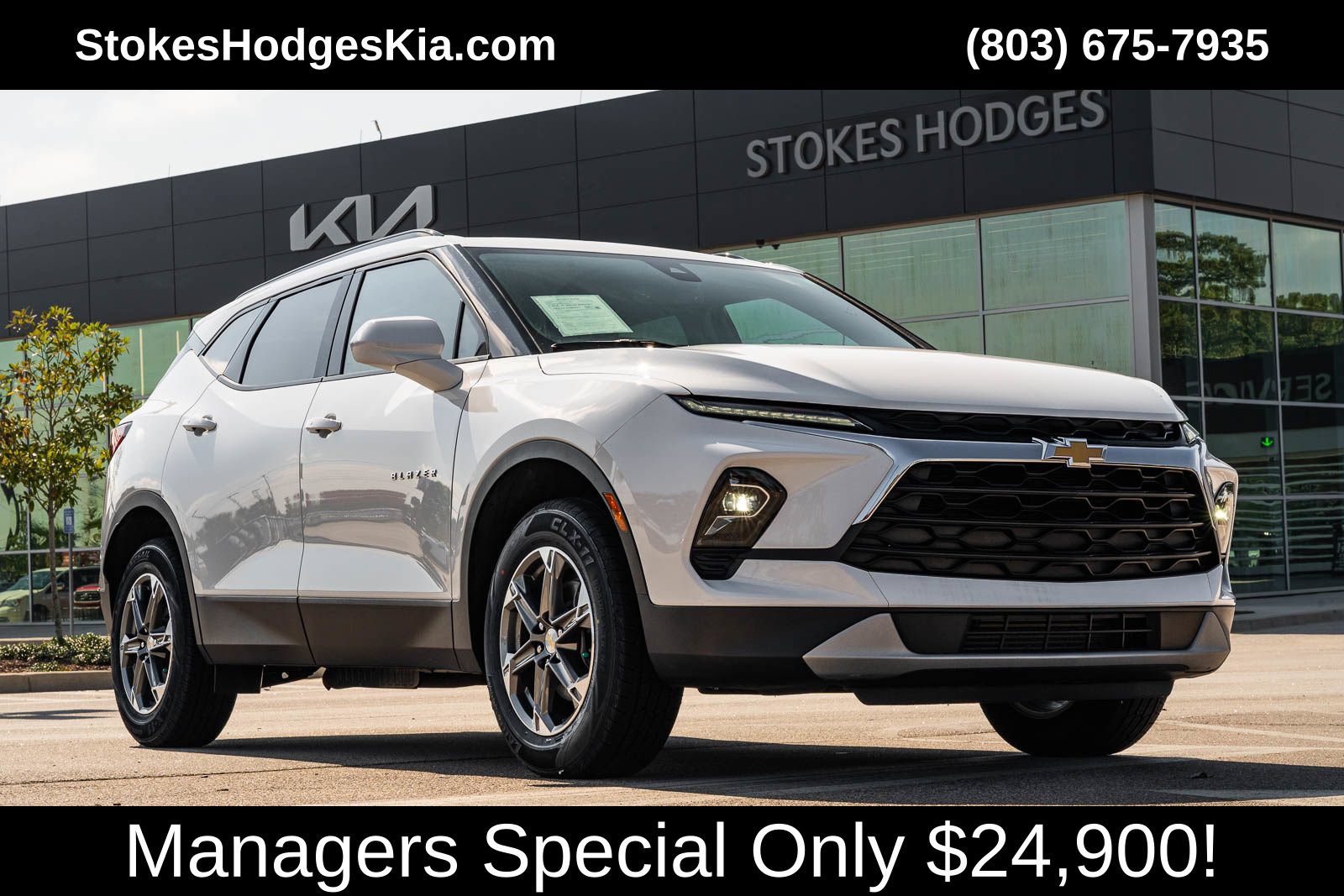 Used 2024 Chevrolet Blazer LT w/ Convenience Package FWD image 1