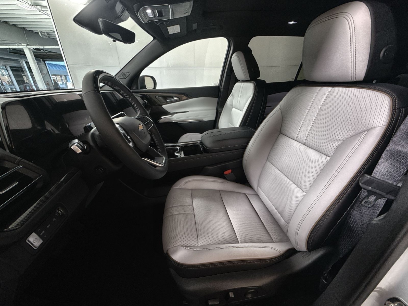 New 2026 Chevrolet Traverse High Country AWD/4WD image 13