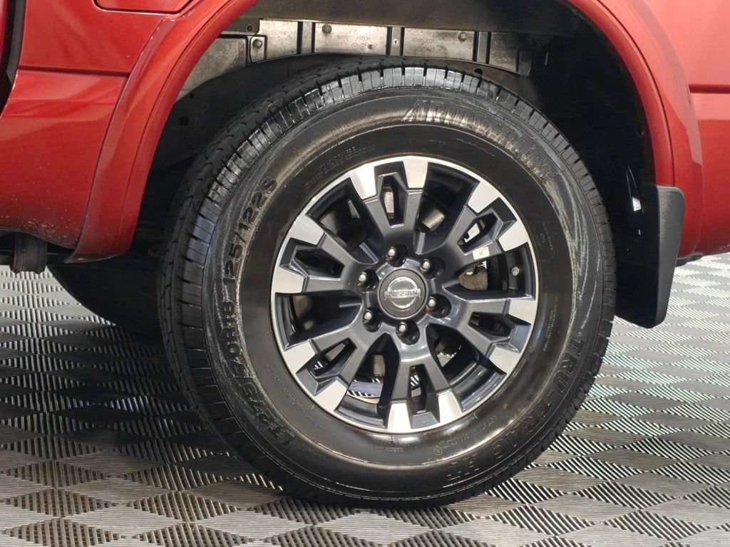 Used 2018 Nissan Titan PRO-4X w/ Pro-4x Convenience Package AWD/4WD image 59