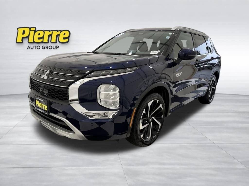 Used 2024 Mitsubishi Outlander SEL Black Edition