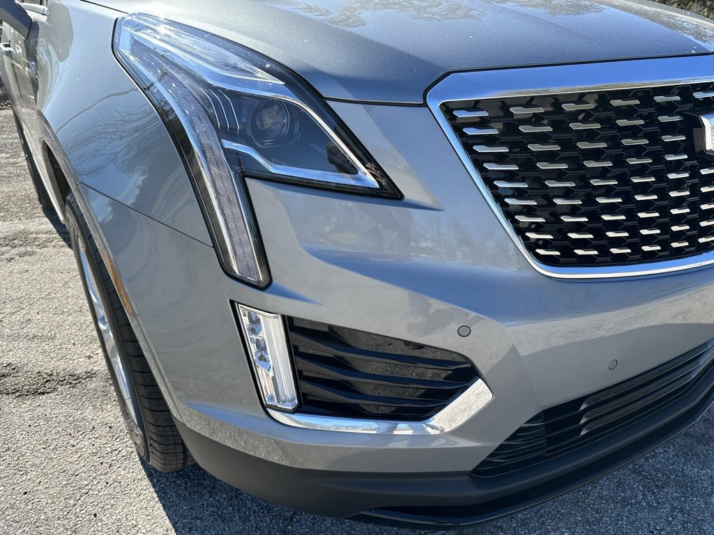 New 2026 Cadillac XT5 Luxury w/ LPO, Floor Liner Package image 8