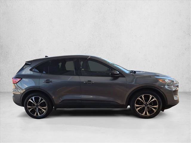 Certified 2021 Ford Escape SE w/ SE Sport Appearance Package FWD image 4