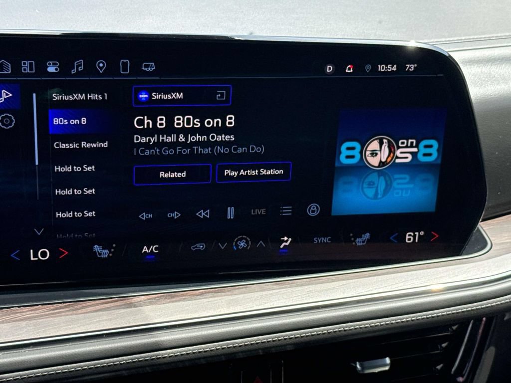 Used 2025 Chevrolet Suburban Z71 AWD/4WD image 19