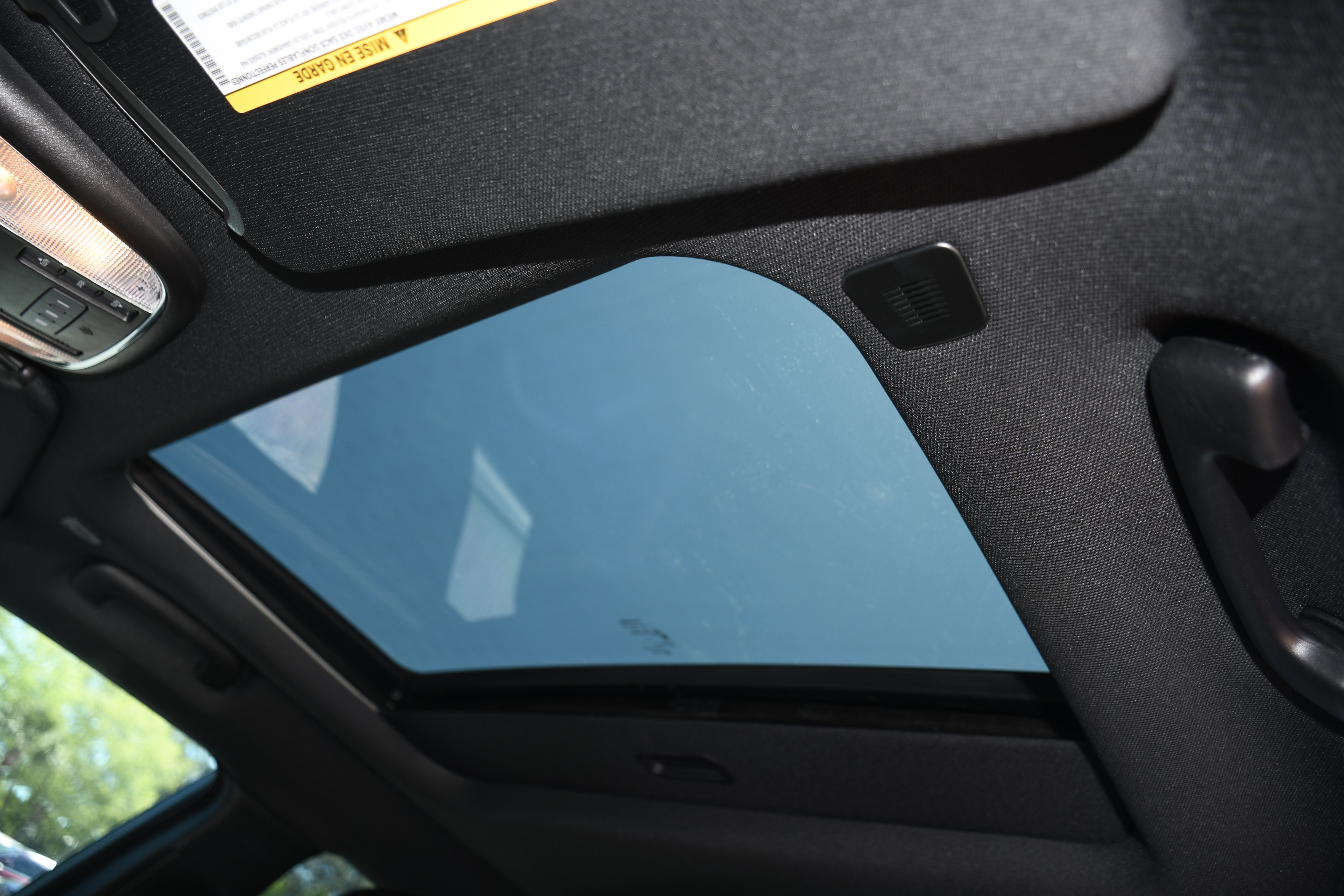 Used 2022 Dodge Charger R/T w/ Plus Group image 7