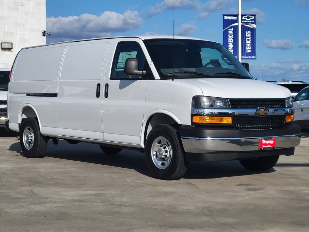 New 2026 Chevrolet Express 3500 Extended RWD image 23