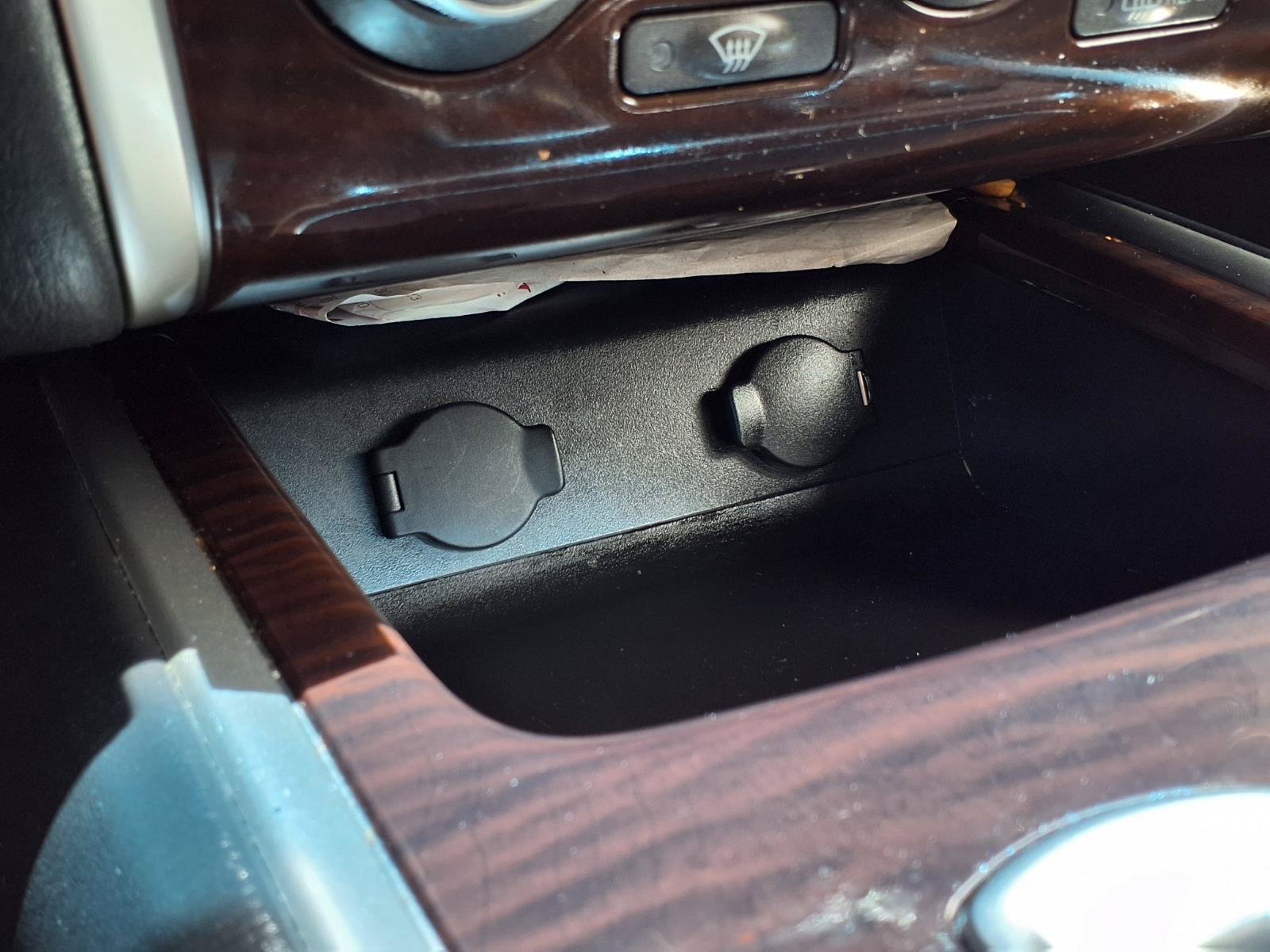 Used 2015 Nissan Pathfinder SL w/ SL Premium Package FWD image 28