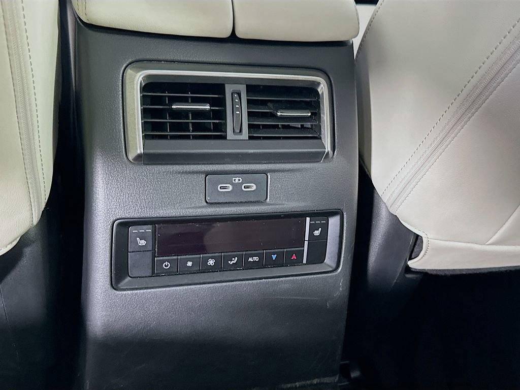 Certified 2024 MAZDA CX-90 Plug-In Hybrid w/ Premium Plus image 33