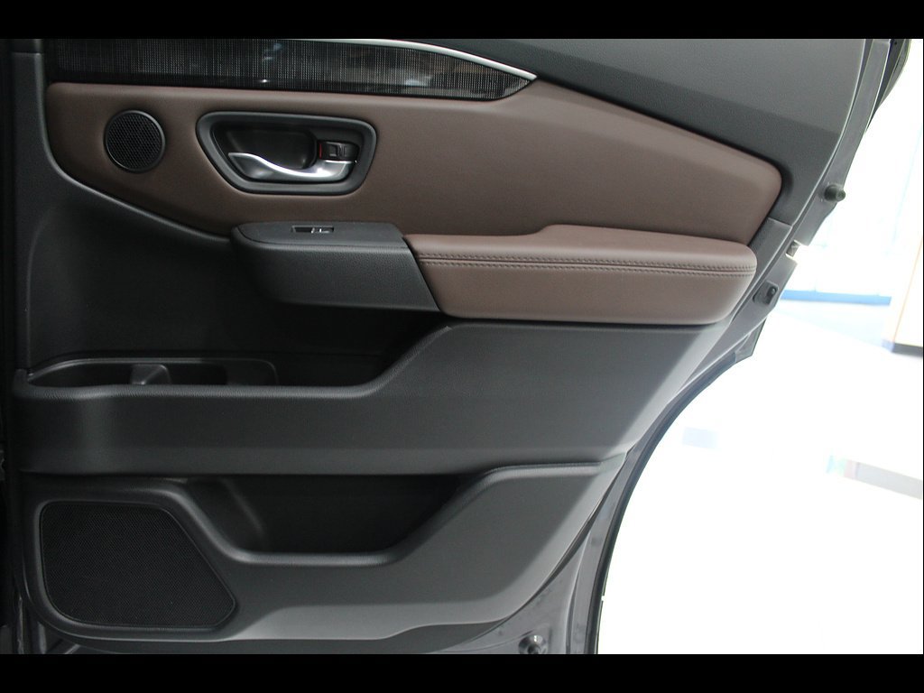 Certified 2023 Honda Pilot Elite image 23